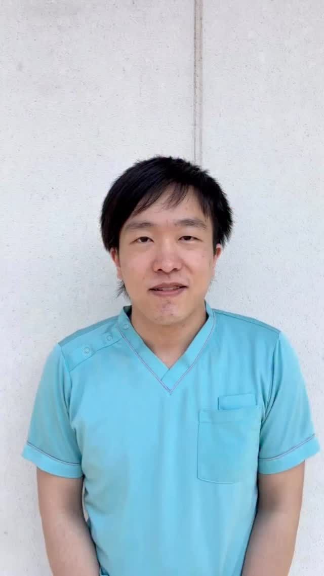 リアルQ&A企画🎤✨
事前に質問を伝えず、その場で聞いてみることで、リアルな答えや素直なリアクションをお届けします😊
�
フランセーズらしさあふれる雰囲気にぜひ触れてみてください🌿
�
今回、登場するのは唐木さん👨‍🦱
あふれる優しさの中に仕事への責任感がキラリと光る一瞬をお見逃しなく✨
�

#採用 #介護職 #老人ホーム #スタッフ紹介